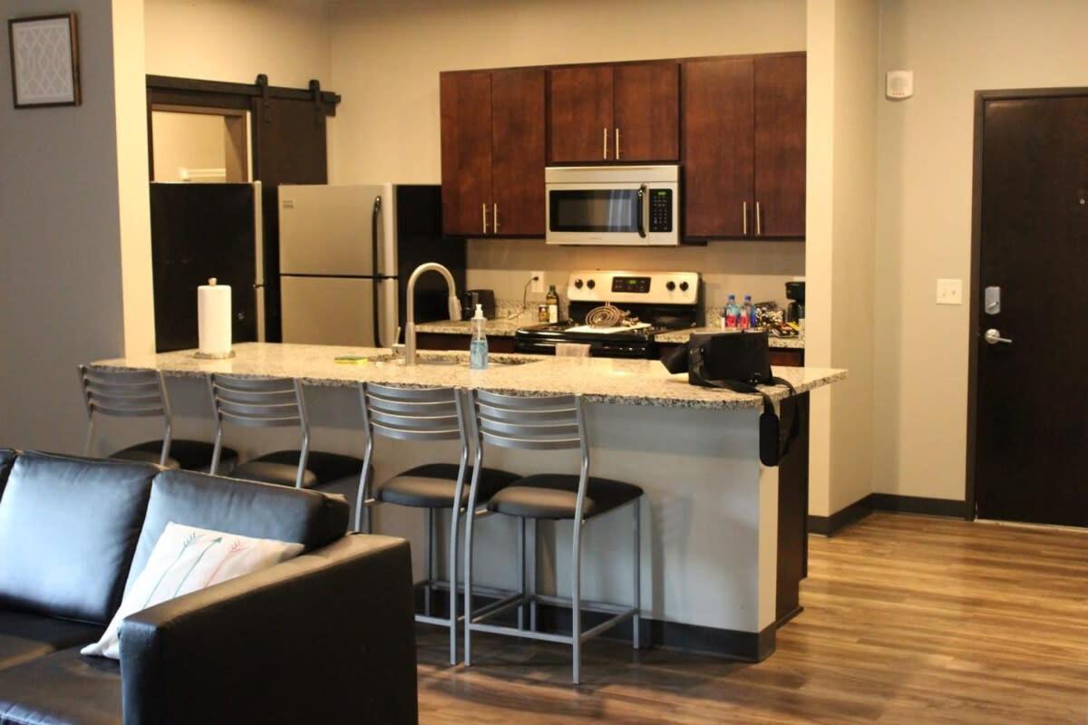 Spacious 2Br Suite Plus Patio Near Iowa State Ames Exteriör bild